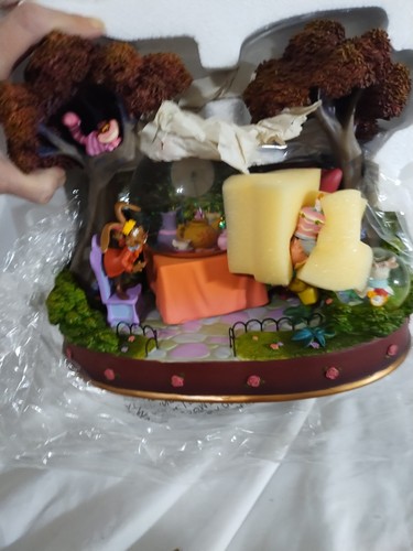 Disney store alice - disney,