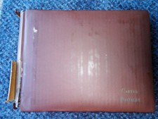 AP61-CLASSEUR ALBUM CARTES POSTALES 50 PAGES -400 EMPLACEMENTS-Tranche abimée