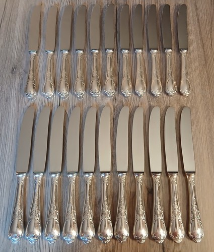 Couteaux métal argenté - 22,