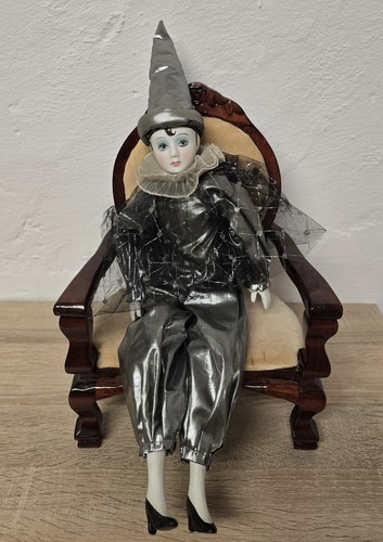Poupée artiste porcelaine - d'artiste,