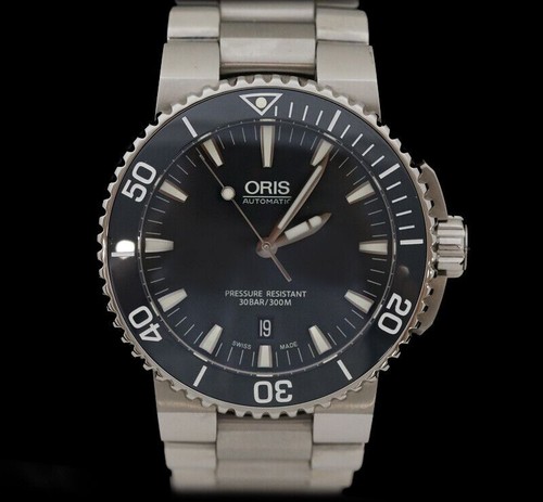 Oris aquis date steel - aquis,