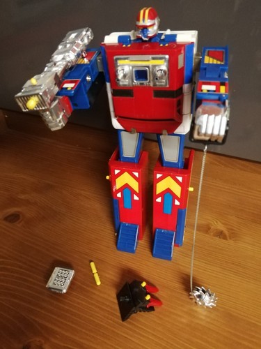 Popy robot maskman - robot,