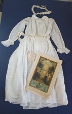 Rare Magnifique Robe de Communion qui a eu lieu le 15mai 1932 à Paris.