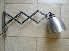 Ancienne lampe applique murale d'atelier accordéon ciseau industrielle