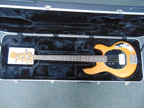 Ernie ball music man - ball,