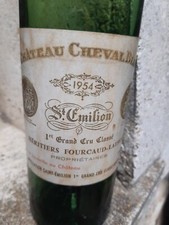 je vends cette bouteille de vin vide Cheval Blanc 1954 pour   collection