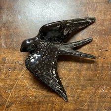 Hirondelle en céramique noire
