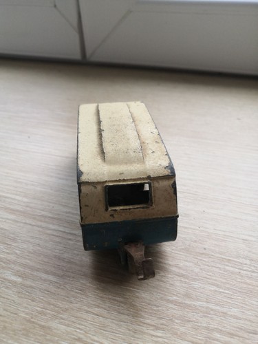 Voiture caravane dinky toys - voiture,