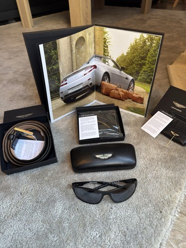 Coffret aston martin - aston,