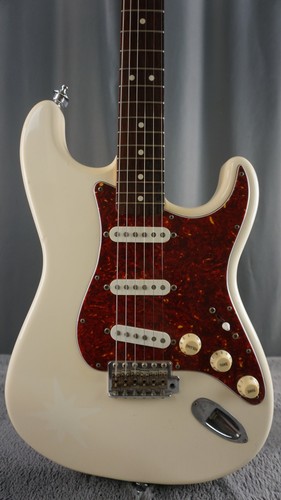 Fender japan stratocaster - fender,