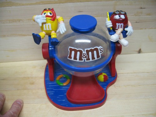 Candy dispenser limited - m&m,