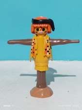 PLAYMOBIL FIGURINE