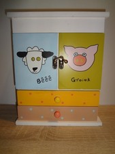 BOITE A BIJOUX PETIT MEUBLE A SECRETS EN BOIS ENFANT ORIGINALE H.26CM IDEE CADEA