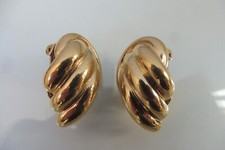 Belles Boucles D'oreilles /