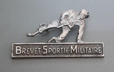 Insigne Brevet Sportif Militaire variante AREMAIL PARIS vintage ORIGINAL BADGE