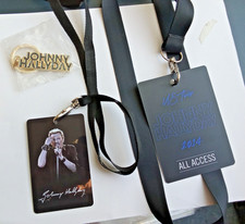 JOHNNY HALLYDAY 2 pas tournée