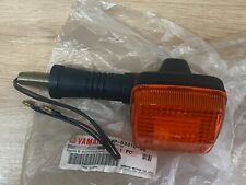 UN CLIGNOTANT ORIGINE 3AX-83310-00 YAMAHA 80 YSR 1988