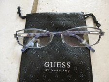 lunette de vue bleu jeans " GUESS "  pour enfant mixte comme neuve avec étui !!!