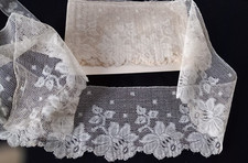 DENTELLE ANCIENNE 1  METRE