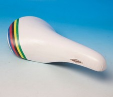 Selle San Marco Rolls Drapeau