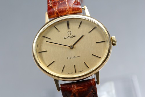 Montre ovale pour - , omega
