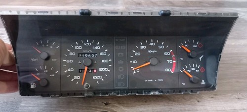 Compteur 205 gti 000 - 205,