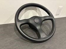 Rare volant NISSAN d'origine