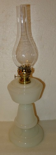 Ancienne lampe petrole - lampe,