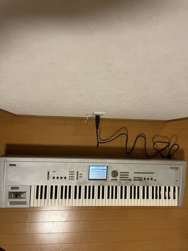 Synthétiseur korg triton pro - triton,