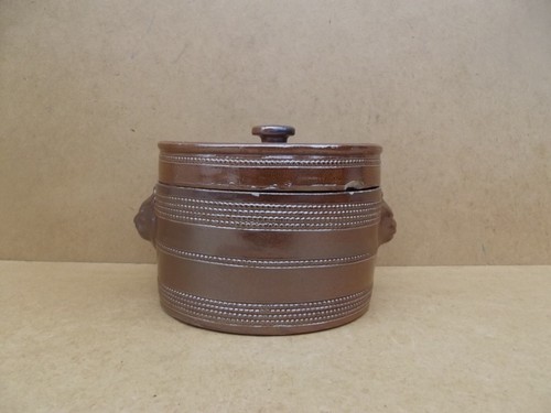 Ancienne terrine gibier prises - terrine,