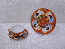 Ensemble De Thé En Porcelaine