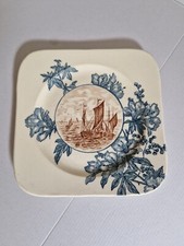 Assiette Carré Terre De Fer Salins