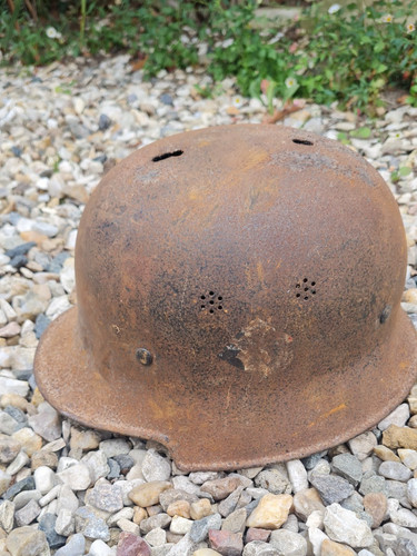 Ancien casque militaire - ancien,