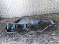 Déflecteur guidage conduit