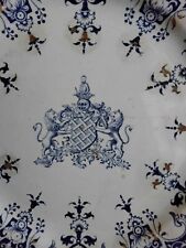 Assiette Gien Armoiries Couronne Marquis Lions Personnage