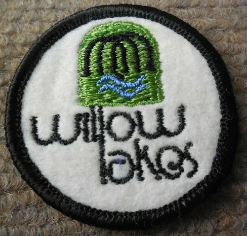 Vintage willow lakes - vintage,