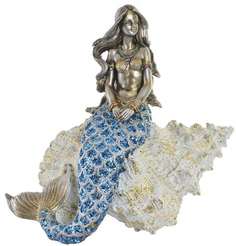 Figurine statuette statue