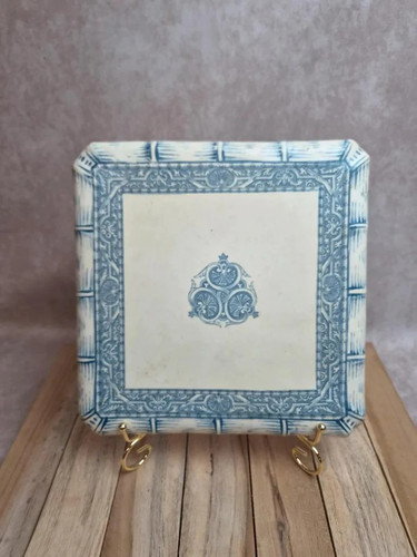 Dessous plat ancien creil - plat,