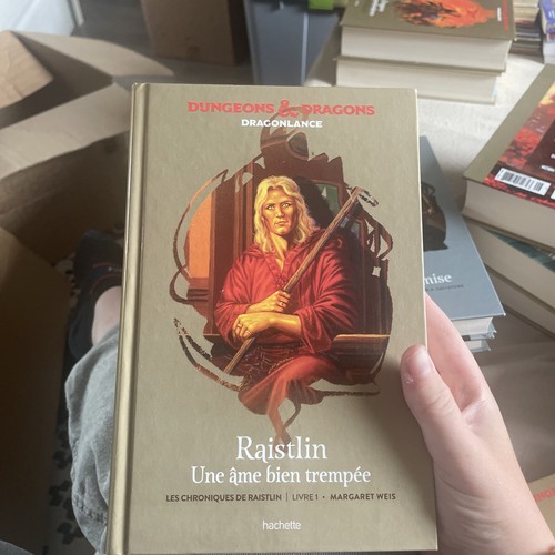 Dungeons dragons raistlin - dragons, une