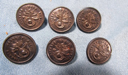 Boutons plats 17 mm - 6,