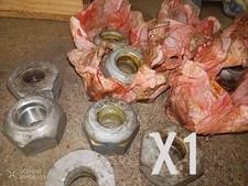 1 x ECROU ROUE droit  CC585192 DODGE WC N.O.S.  .....  us ww2