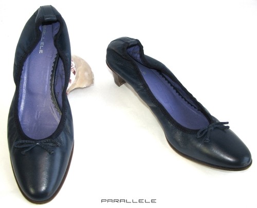 Parallèle chaussures petits - -,