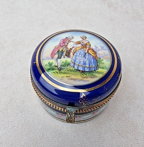 Boîte ancienne porcelaine - boîte,