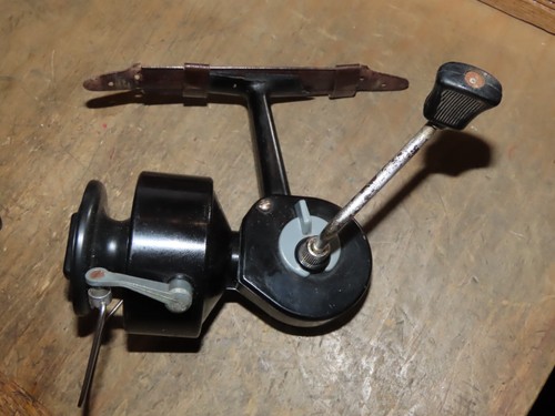 Moulinet peche ancien - moulinet,