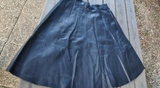 JUPE CUIR VINTAGE 38 40 COROLLE FLEUR EVASEE VEAU Punk Goth