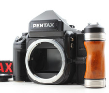 [ Exc+5 w/ Grip ] Pentax 67II
