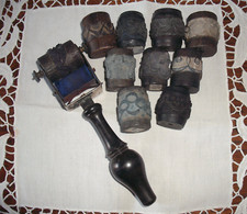 Manche festonneur avec 10 tampons encreurs anciens pour broderie