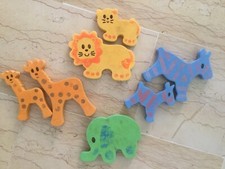 LOT DE PETITS ANIMAUX DE BAIN À COLLER SUR LE CARRELAGE MURAL