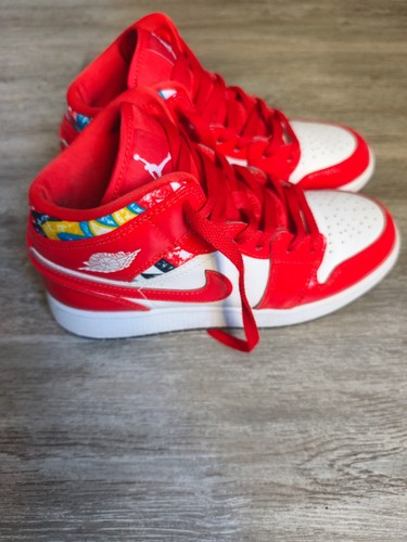 Air jordan mid gs - air,