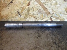 Axe de roue avant Honda CX 650